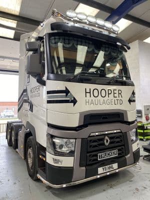 Renault T-Range /T-High Top Bar PN: LABR183