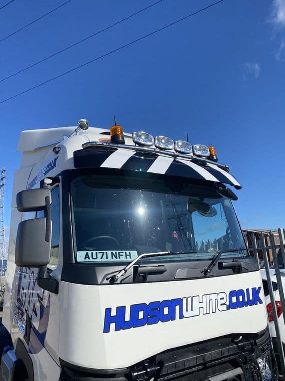 Renault T-Range Visor Bar PN: LABR184