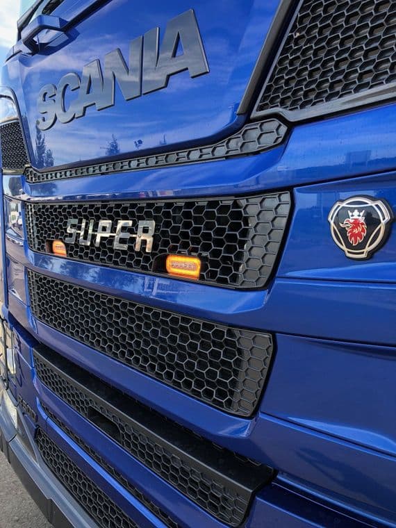 Scania Next Gen LED Halo-Blitz Grill Kit