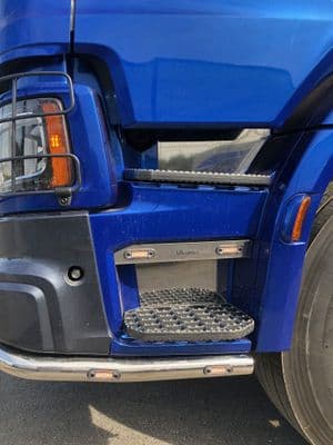 Scania Next Gen Step Bars PN: LABR12
