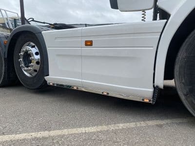 Scania R Series Side Strips PN: LABR40