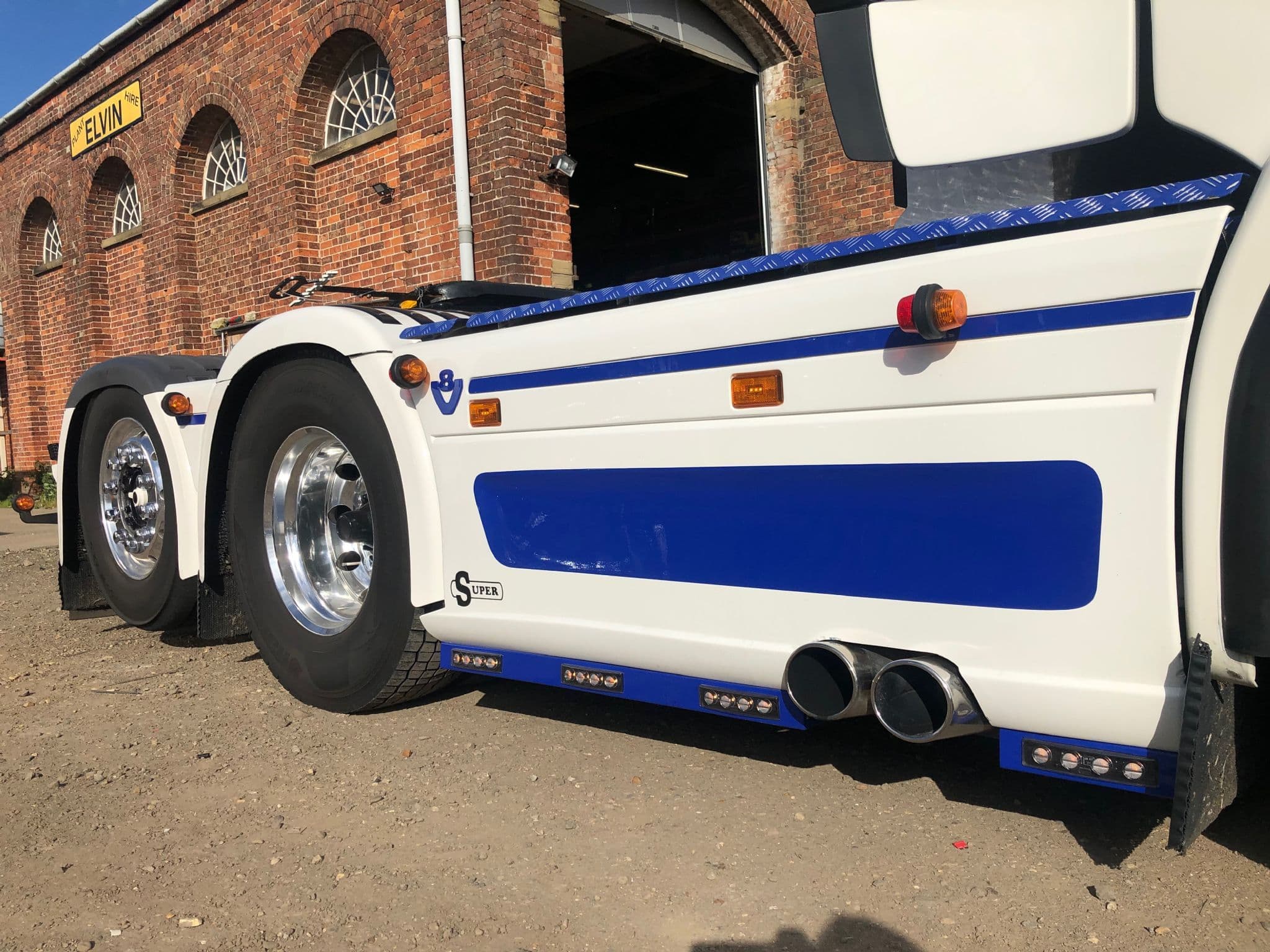 Scania R Square Side Bars Scania Visor Lamps