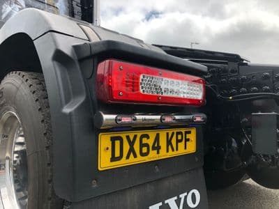 Volvo V4 FH Wing Bars PN: LABR114