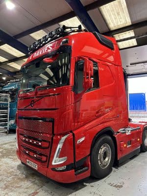 Volvo V5 FH Top Bar GT & GTXL PN: LABR139