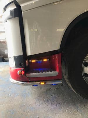 Volvo Version 2&3 Step Bars PN: LABR128