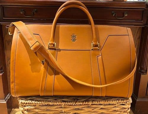 Links & Kings Leather Holdall Suit Carrier