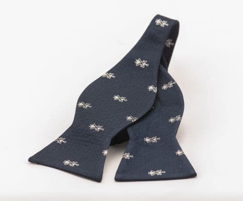 Members’ Untied Bow Tie – Navy/White