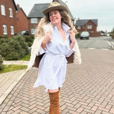 Grenouille Ladies 2 Size White Oxford Above Knee Length Shirt Dress