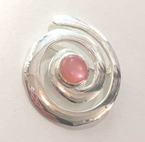 Brooch - Mother of Pearl Pink - Koru Swirl - 4cm