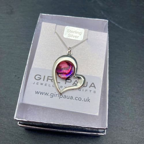 PP17 Red Heart Paua Pendant