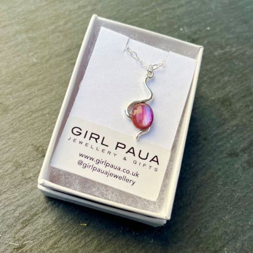 PP17 Red Squiggle Paua Pendant