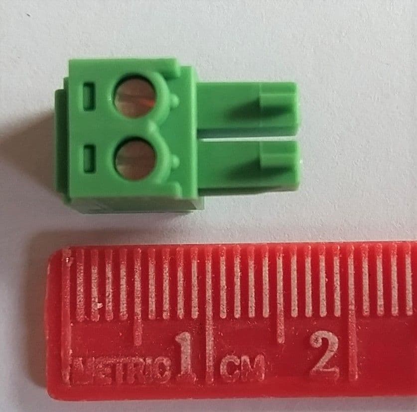 2 Way Screw Plug Connector 3 81mm 8A