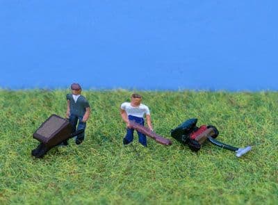 P & D Marsh N Gauge Lawnmower, Wheelbarrow & 2 Gardeners