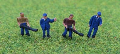 P & D Marsh N Gauge Painted Loco Crew