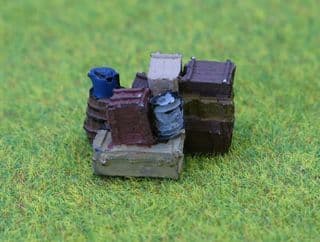 P & D Marsh OO Gauge Painted Yard Detail Set 2