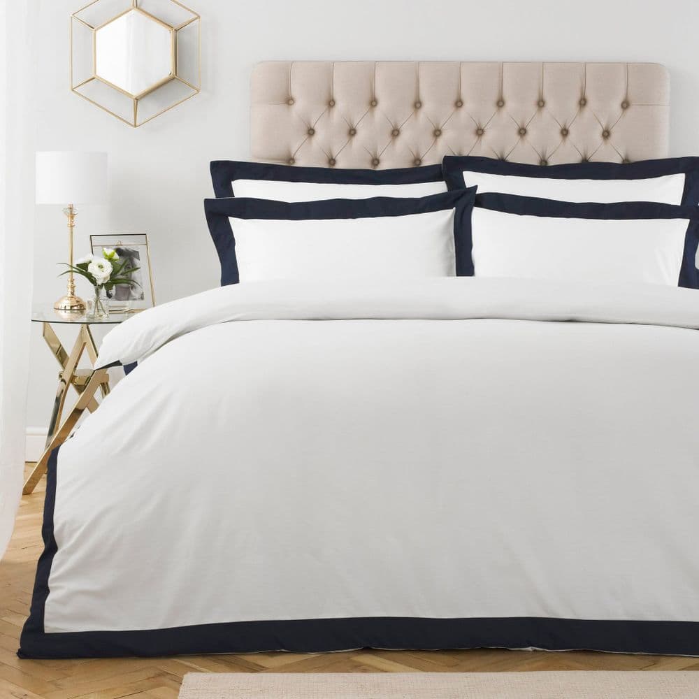 Luxe Plain Hotel Bedding Soft White Navy Oxford Border Design Duvet