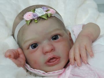 Aleyna - Gudrun Legler by Aylin SOLD