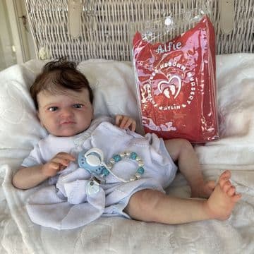 ALFIE - LLE by Aylin