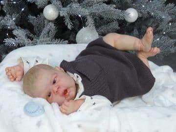 Gounchin - Vincenzina Care by Aylin SOLD