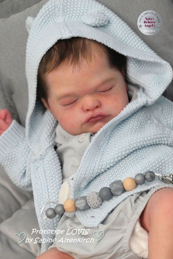 Lovis - Pre-Order on 4th October