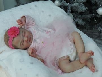 ODELIA - Jessica Schenk by Aylin