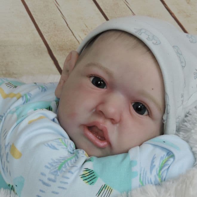 Saskia Cuddle Baby (Boy) - Bonnie Brown by Aylin SOLD