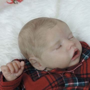 Twin A - Bonnie Brown by Aylin