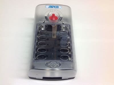 12 Way Fuse box with twin positive bus bars + negative bus bar