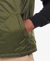 Barbour Finnar Gilet in Olive