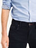 TOMMY HILIFIGER CORE DENTON STRAIGHT JEAN