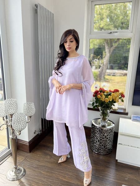 Aisha kaftan suit lilac