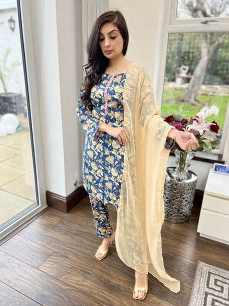 Amani linen suit : blue