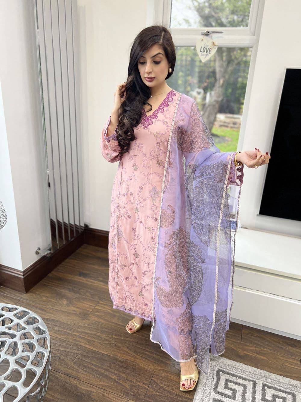 Amelia luxury linen suit : pink