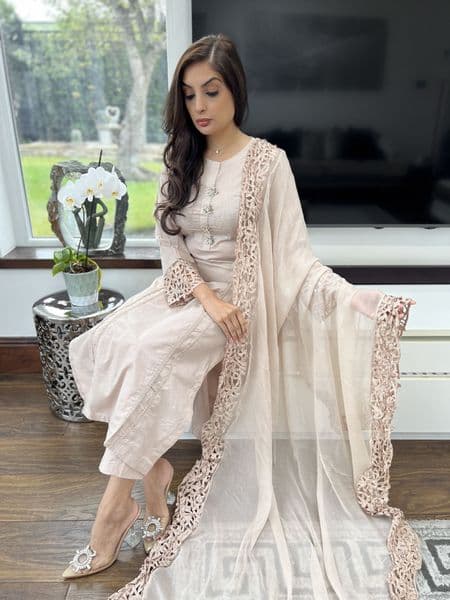 Ava beige cotton suit