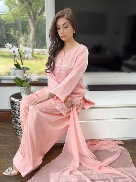 Ava shimmer Farshi salwwar suit. - peach