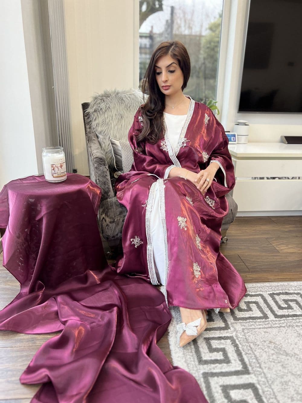 Beaded abaya set magenta