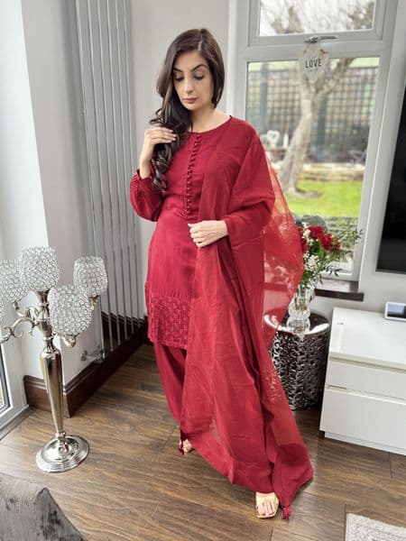 Farshi Salwaar suit : wine