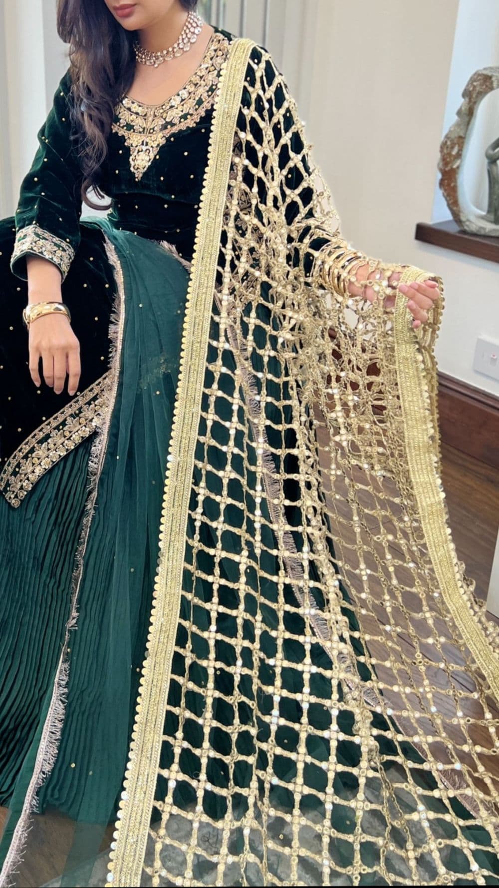 Gold sequin dupatta / scarf