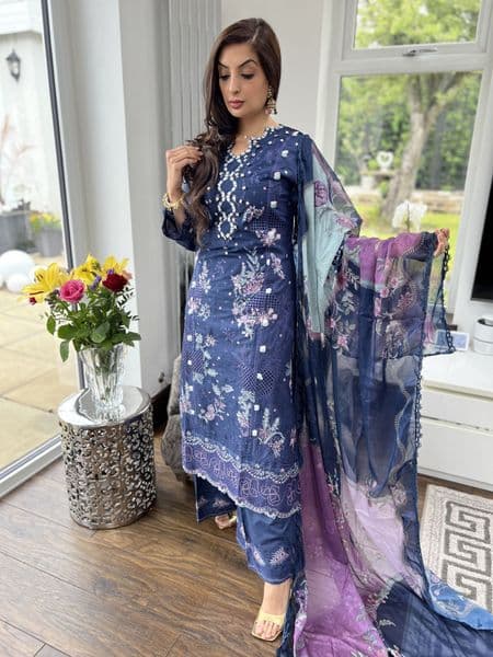 Ivana luxury lawn Navy