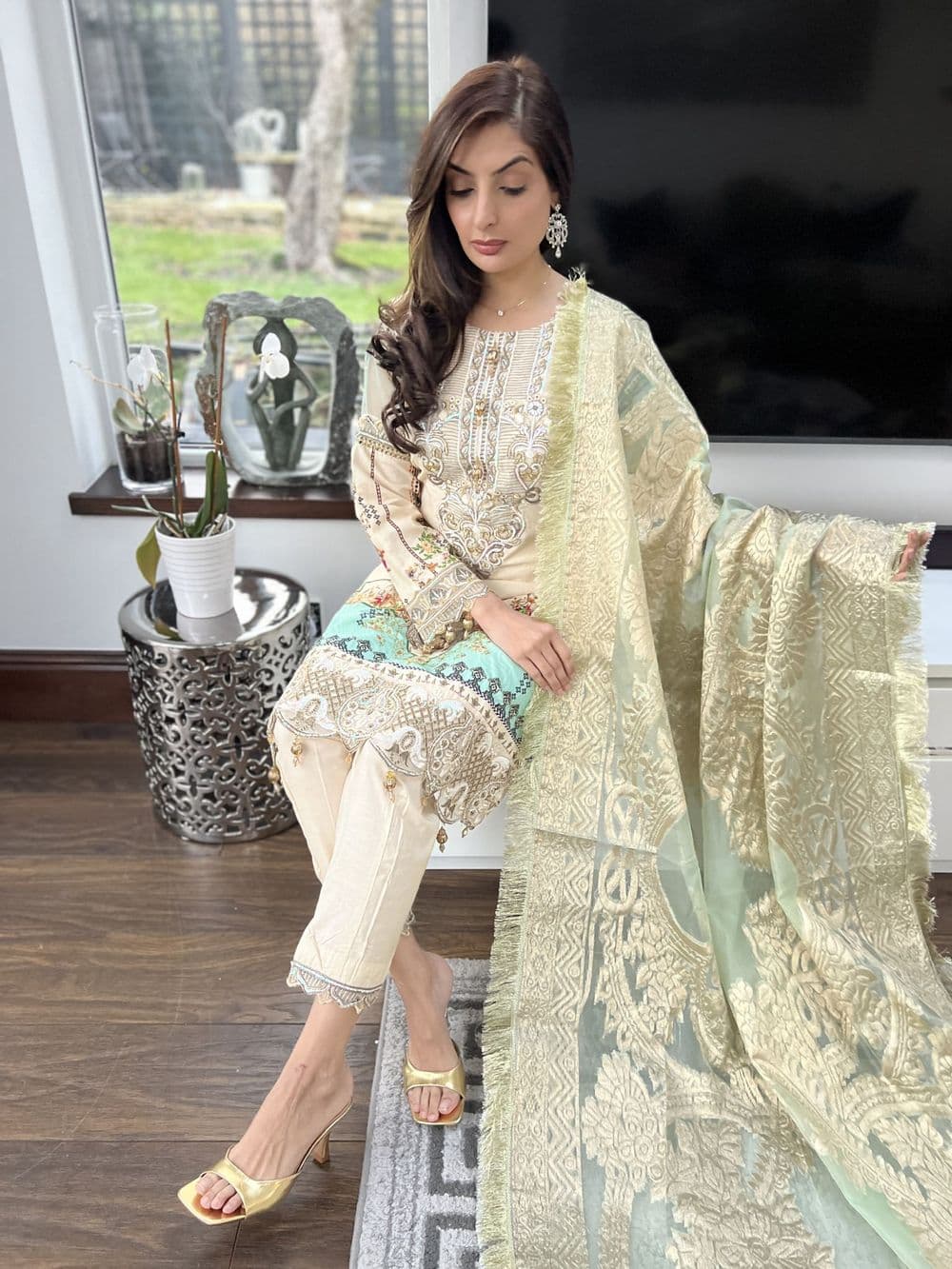 Ivana luxury lawn suit