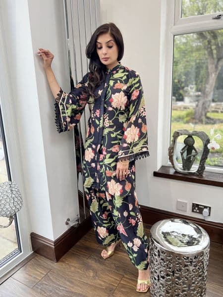 Khaddi co ord set with Farshi Salwaar and tote bag