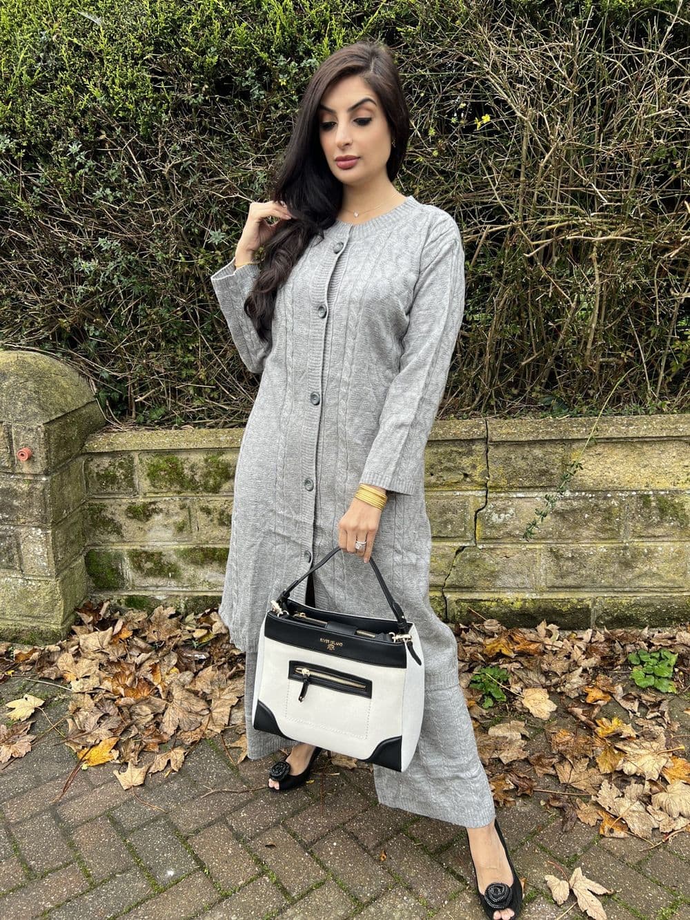 Long length knit co ords set with buttons : grey