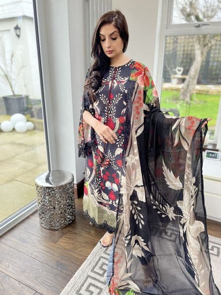 Maria B m prints black
