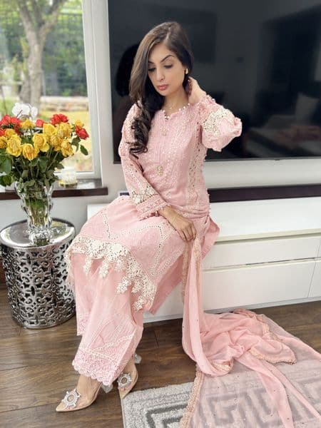 Maria B Paris Farshi Salwaar suit : pink