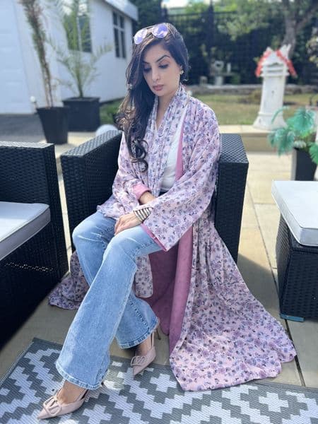Maya open floral abaya pink