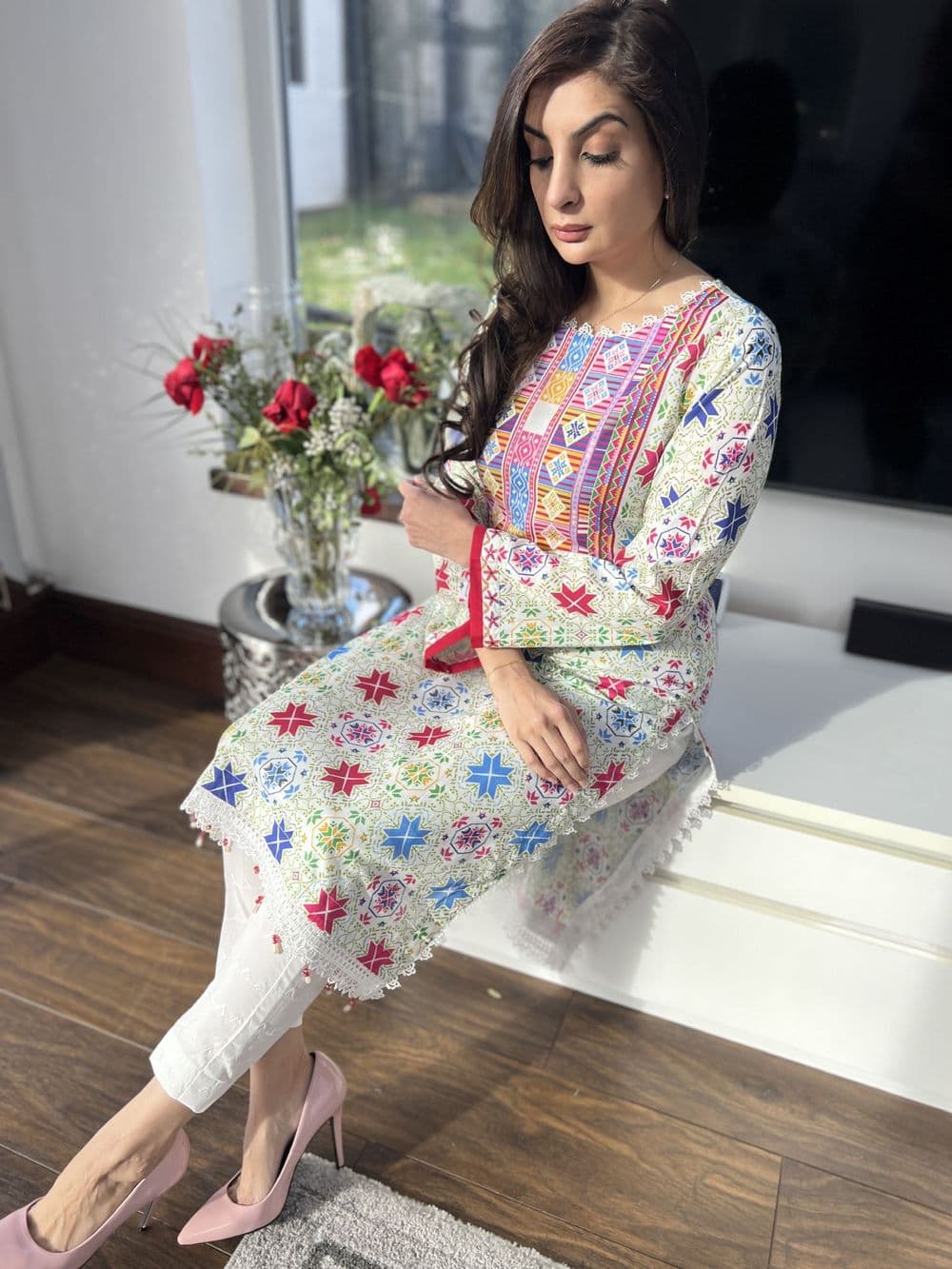 Mia Lawn Collection : D1