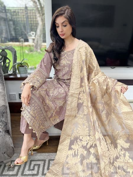 Mocha banarsi scarf linen suit