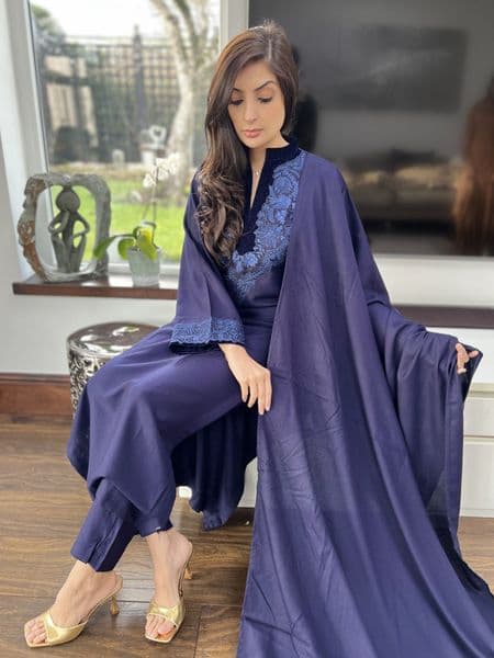 Navy baroque line and velvet suit