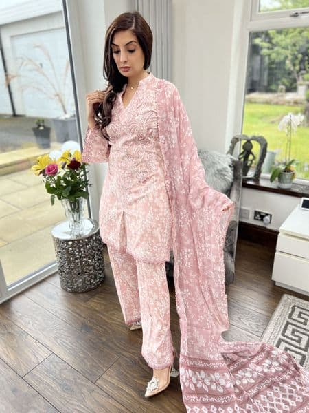 Sehar baby pink