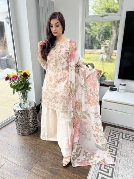 Sehar d3 cream / blush pink